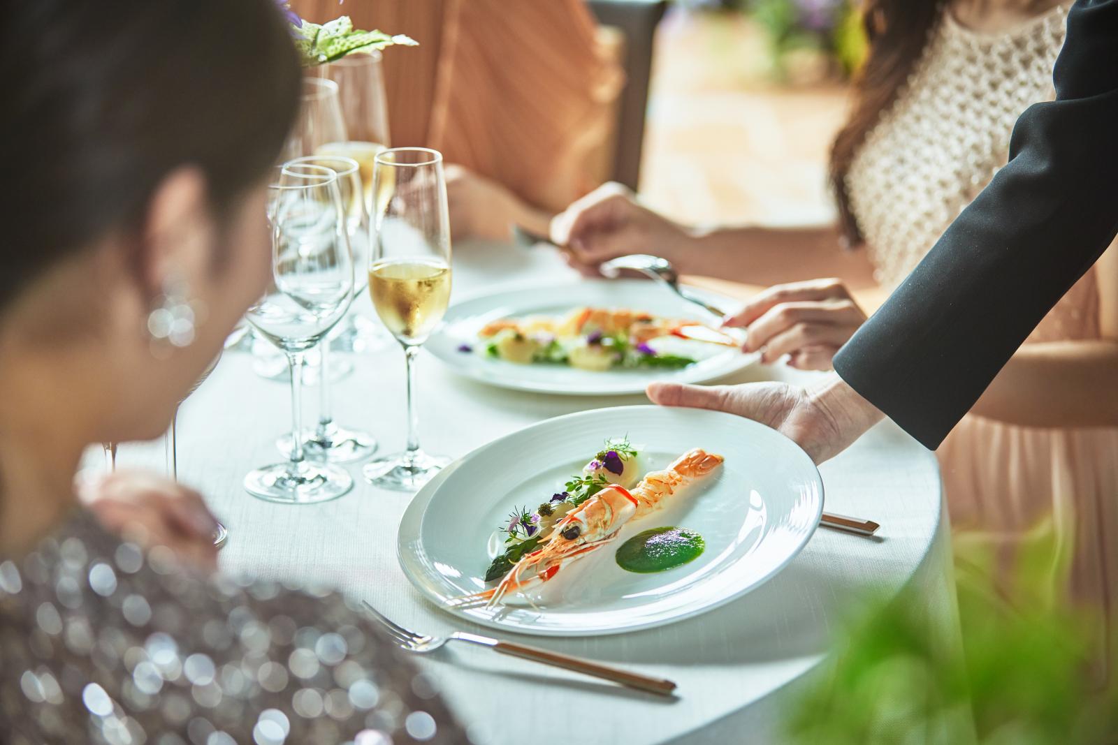 食材のこだわった見た目にも美しいフォトジェニックなコース