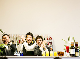最高の料理には最高のドリンクを。王道のドリンクはもちろん、リクエストに応じたテイストのドリンクも用意