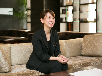 結婚式のプロであるウエディングプランナーが、ふたりの理想をカタチに