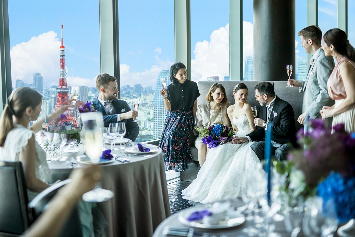 会場内にはゲストと自由に過ごすことができるフリースペースを用意