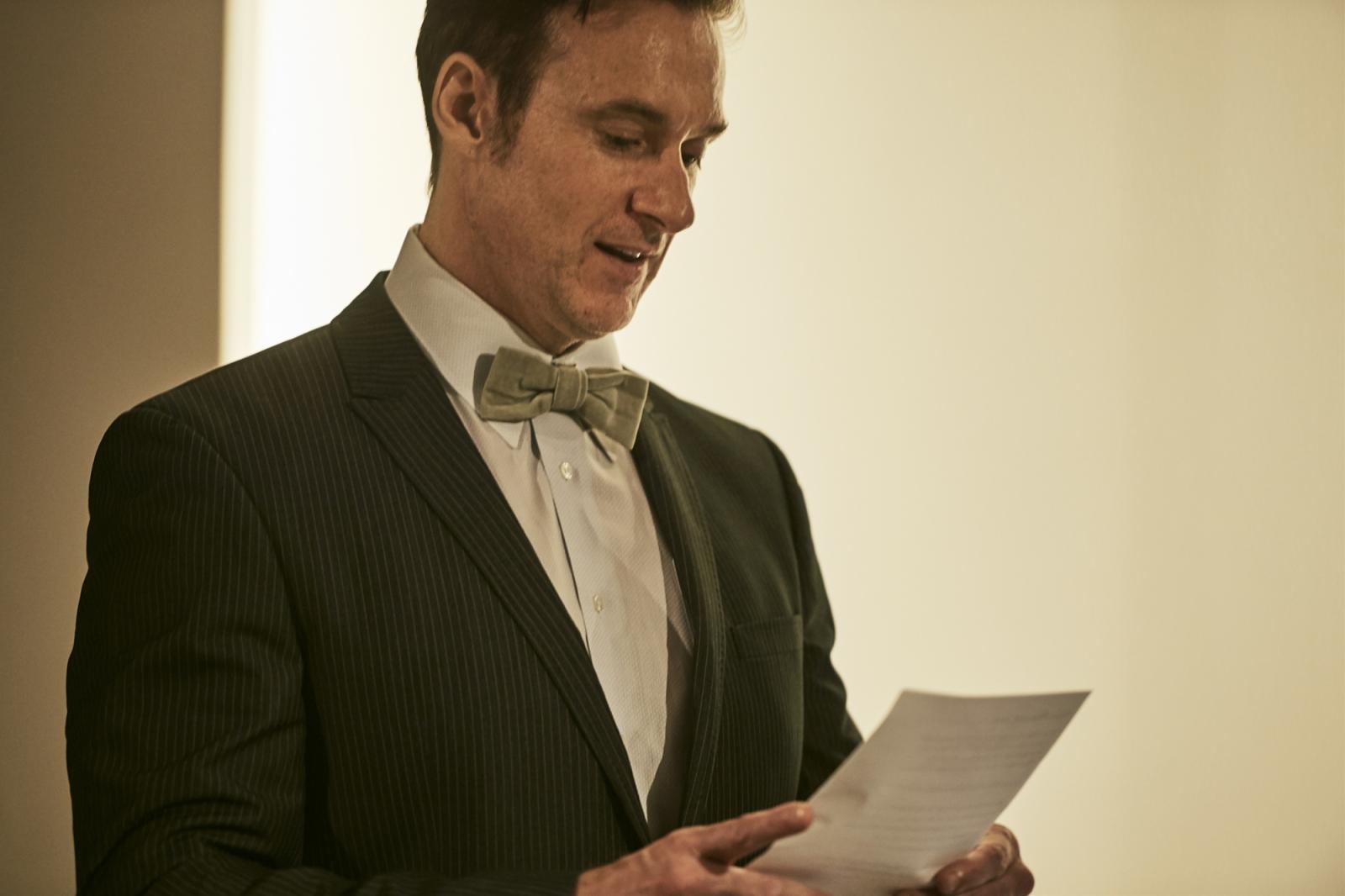 感動的なセレモニーのワンシーン