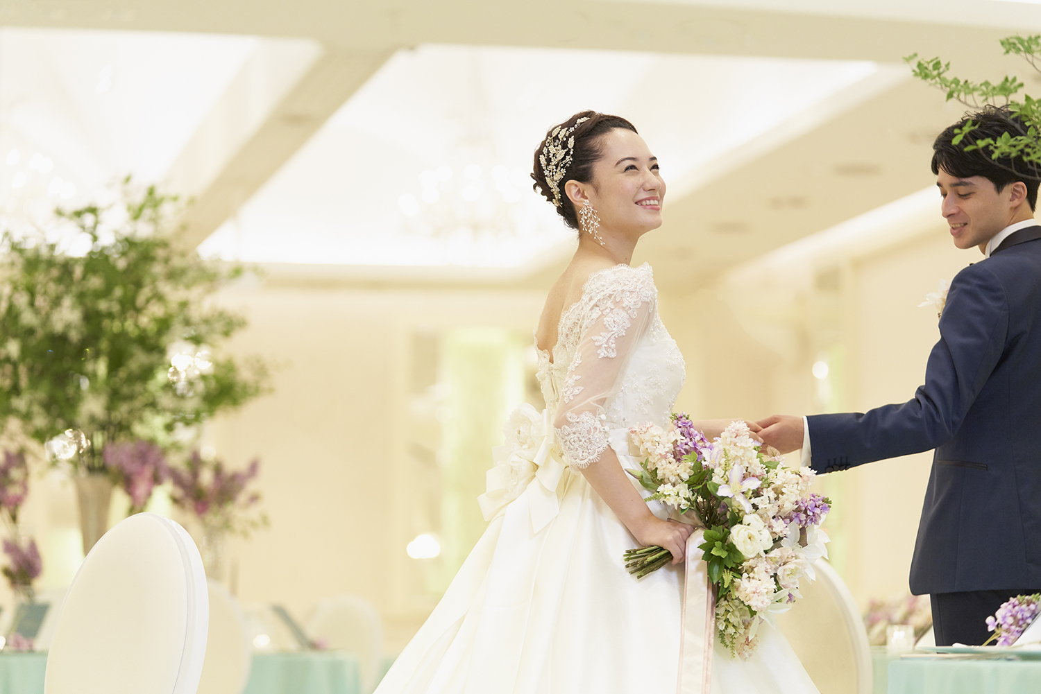 ヨーロッパの舞踏会のように、優雅な時間をお過ごしください♪
