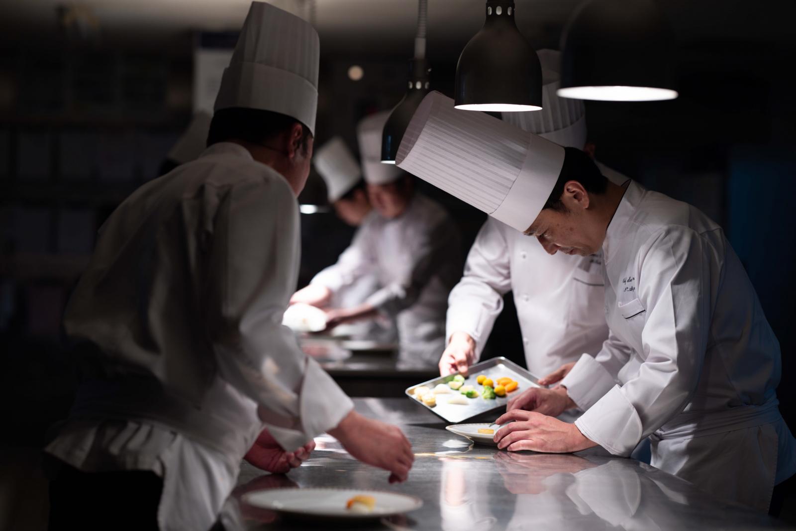 音楽を奏でるように全員が心を込めて、気持ちをひとつにして創り上げます