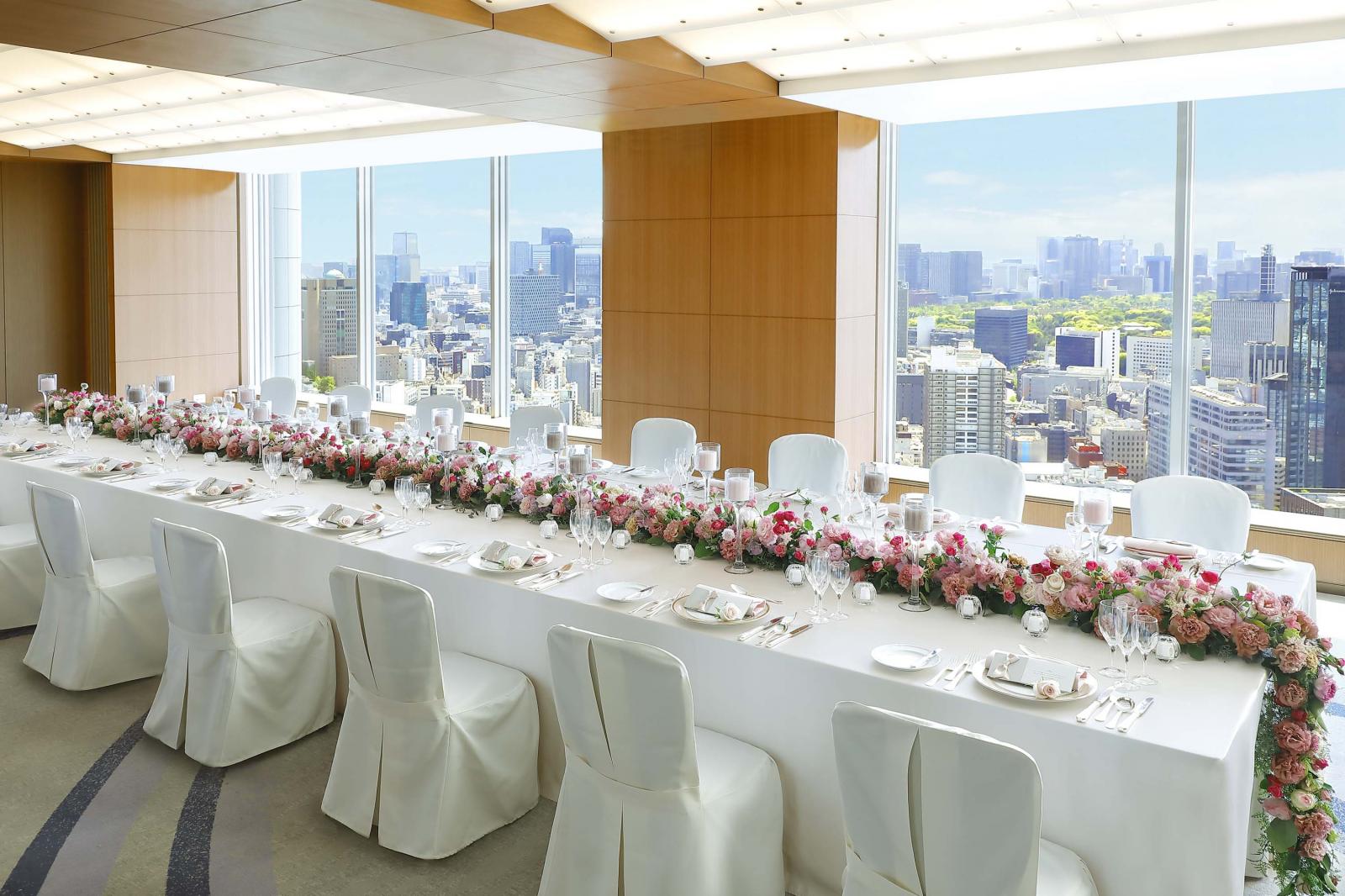 アットホームな少人数にふさわしい、落ち着いた空間