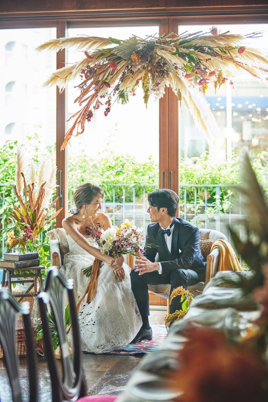 美食を囲み、ゲストと会話を愉しむ贅沢な時間