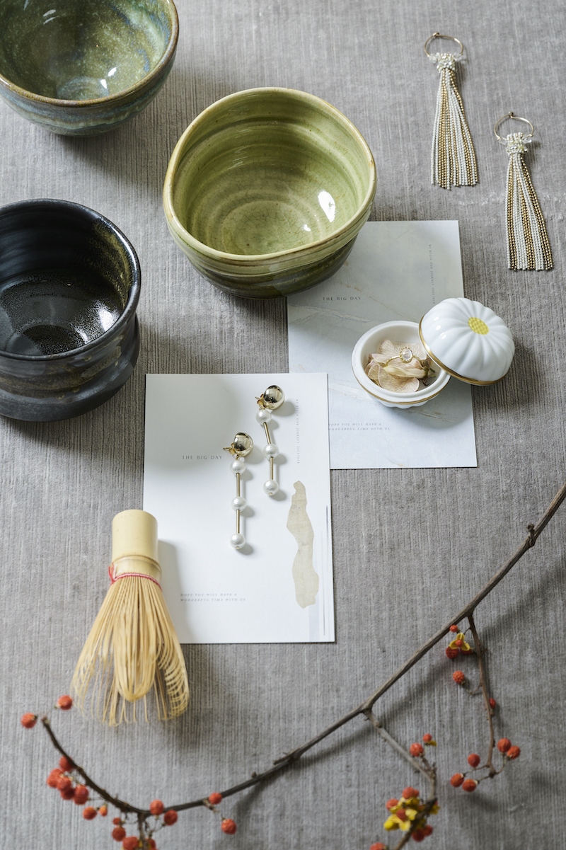 洗練された１つ１つの小物を使用し、美しい式を