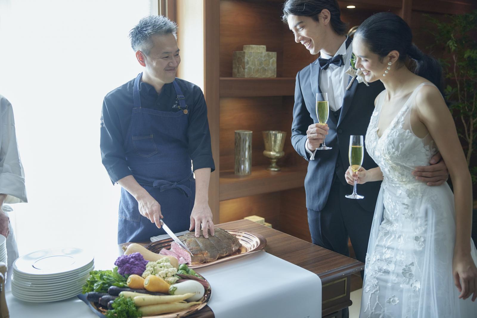 調理法や盛つけ、サービスタイミングの温度など細部にまでこだわった料理を提供