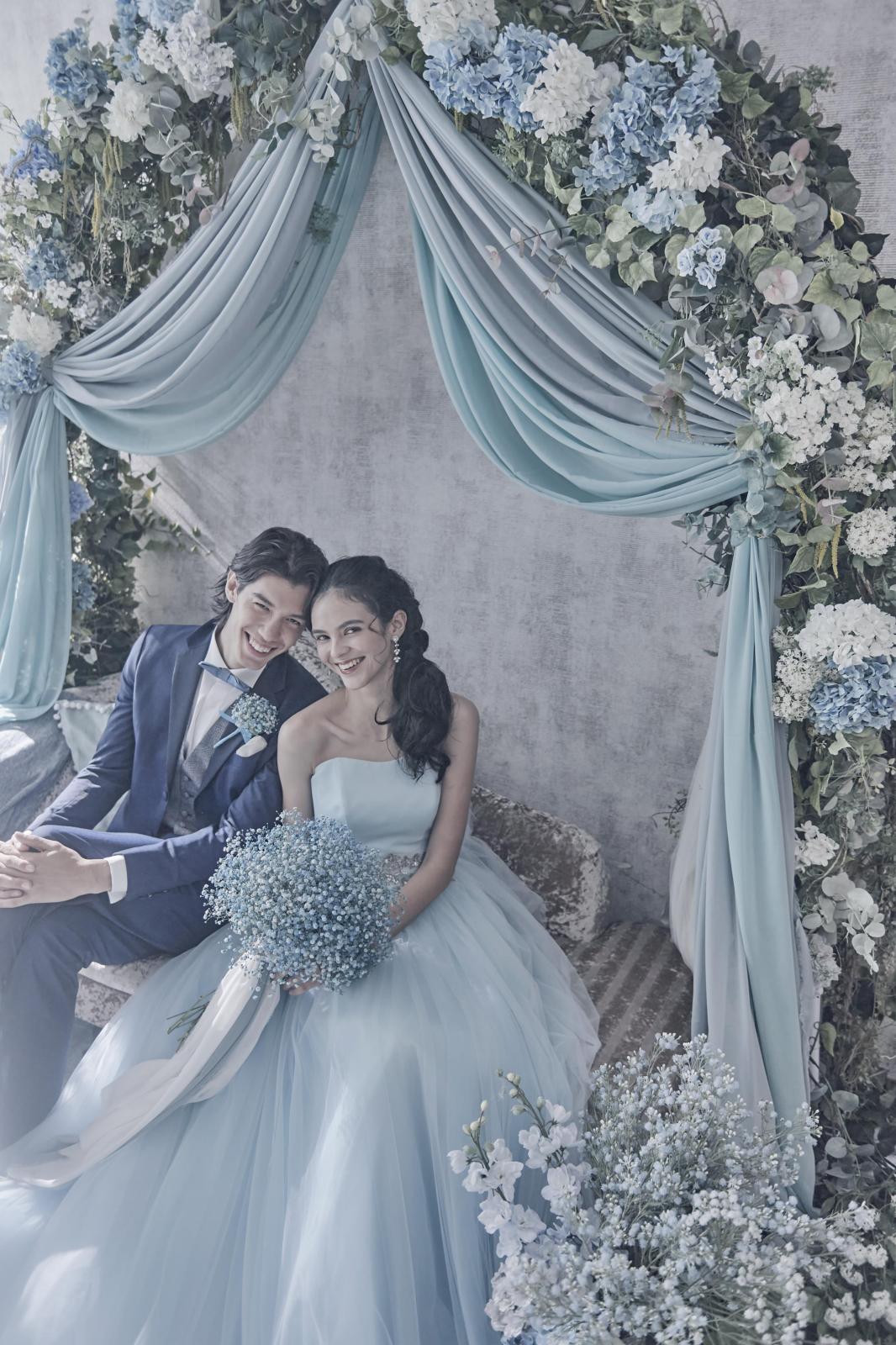 会場内にフォトブースを設けて、ゲストと一緒に記念写真を楽しんで