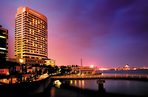 煌めく夜景が美しいナイトロケーション