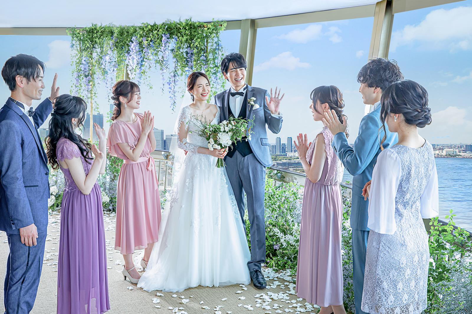 ゲスト全員に向けて結婚の誓いが叶うアットホームな結婚式が実現できる