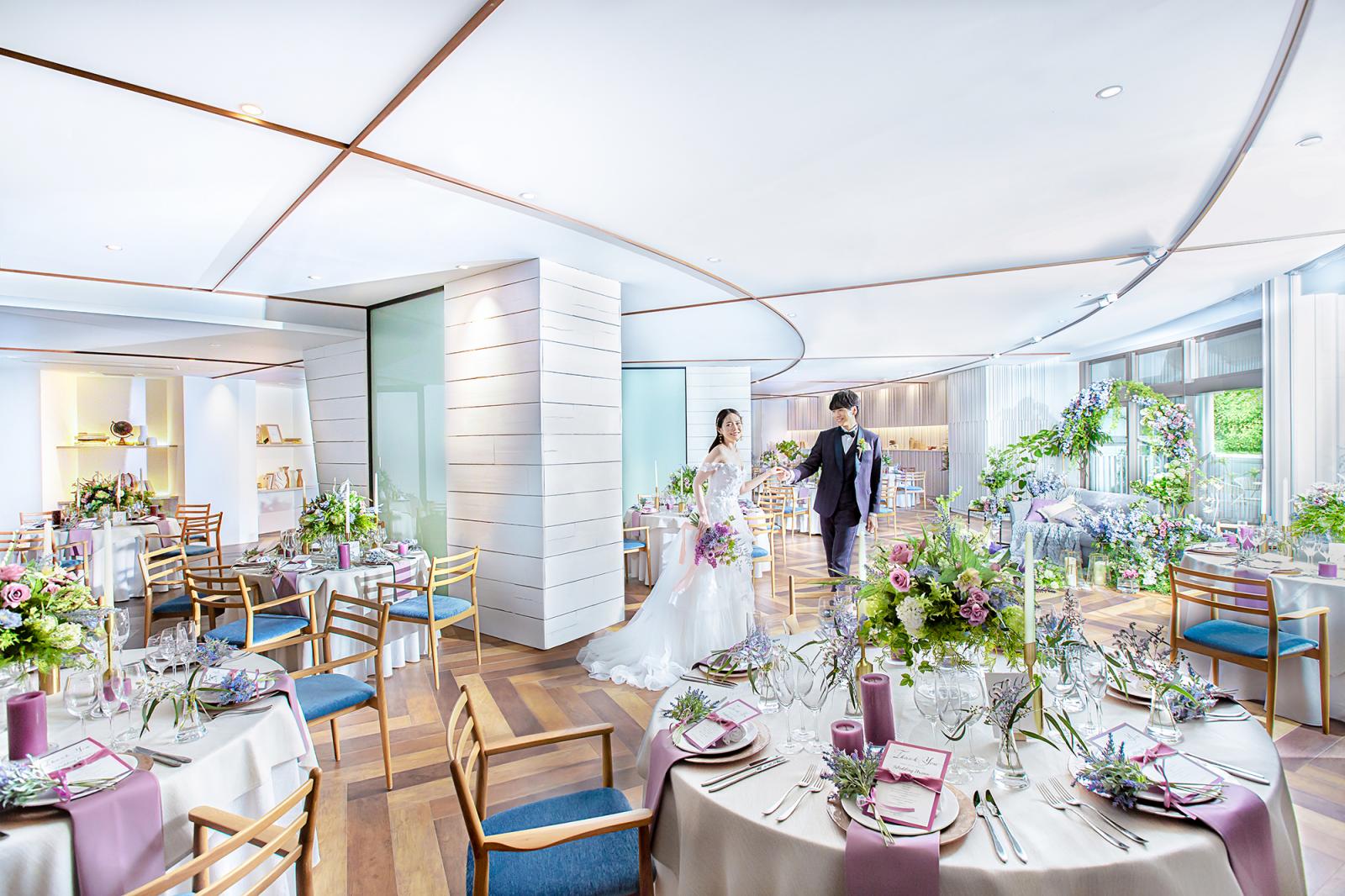 専任のフローリストがおふたりのイメージをカタチに