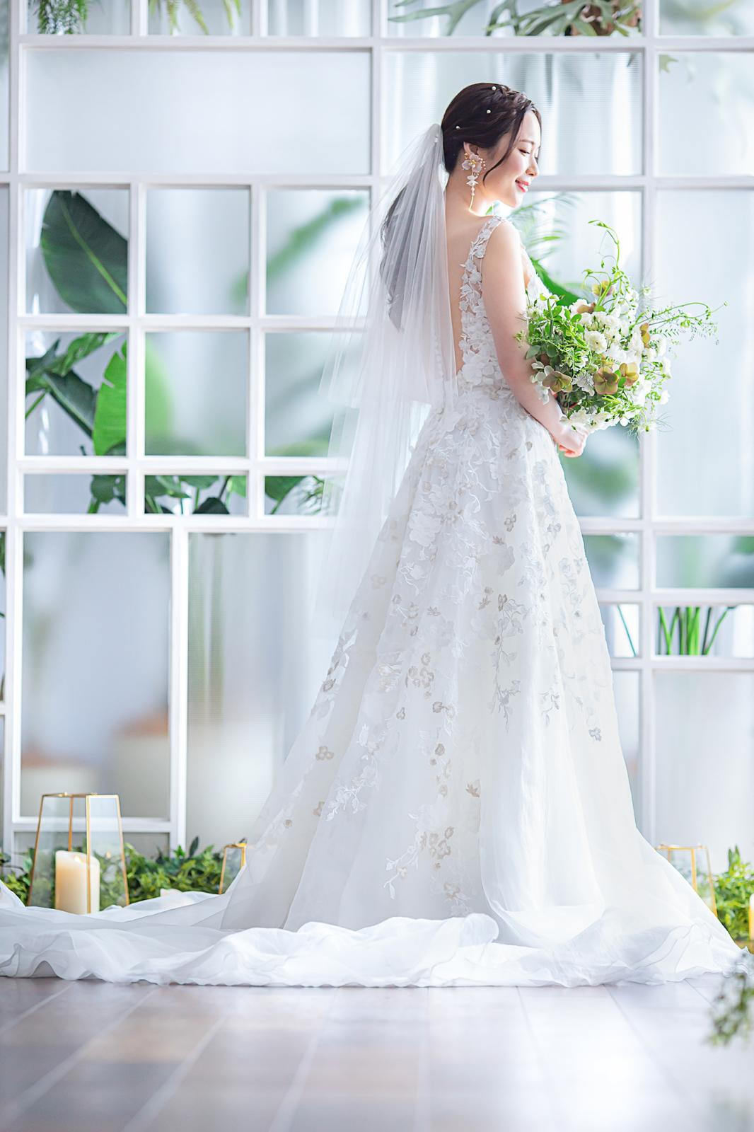 横浜の街のシンボルとして存在しつづける横浜マリンタワーで過ごす特別なひととき