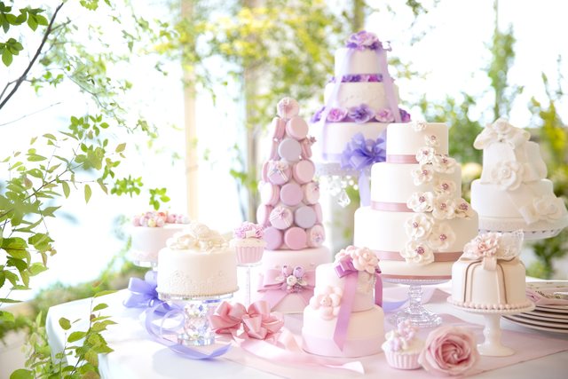 希望をパティシエに伝えて。味はもちろん、色やカタチ、フルーツやクリームの雰囲気までオリジナルに