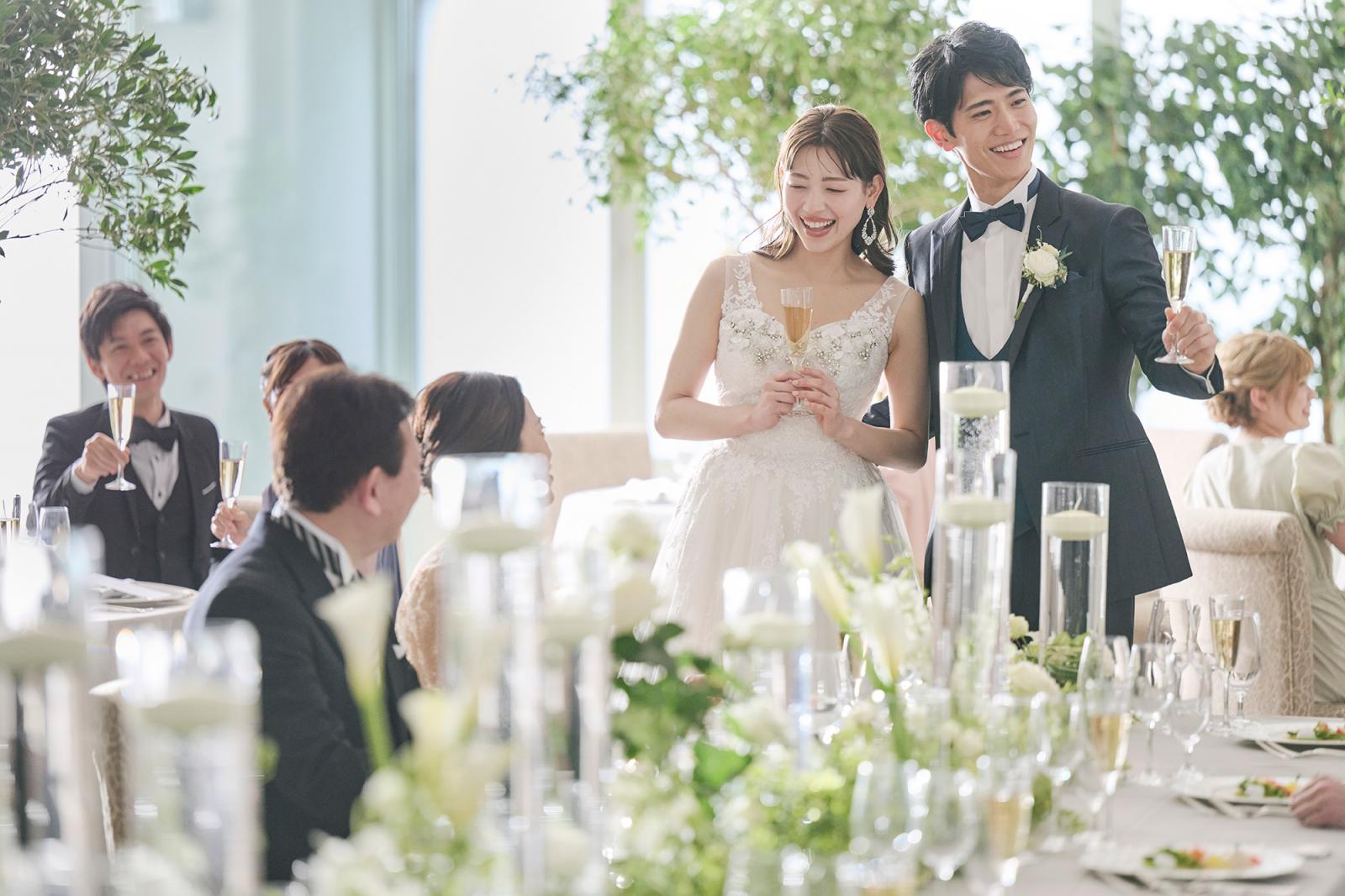 テーブルラウンドで大切なゲストにご挨拶