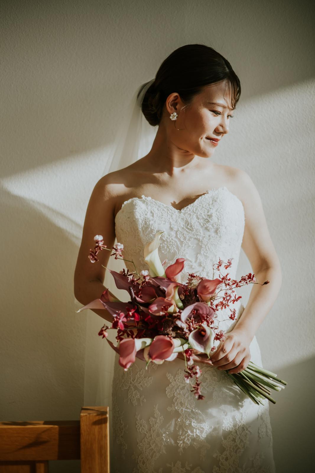 花嫁に美しさを添えるウエディングブーケ