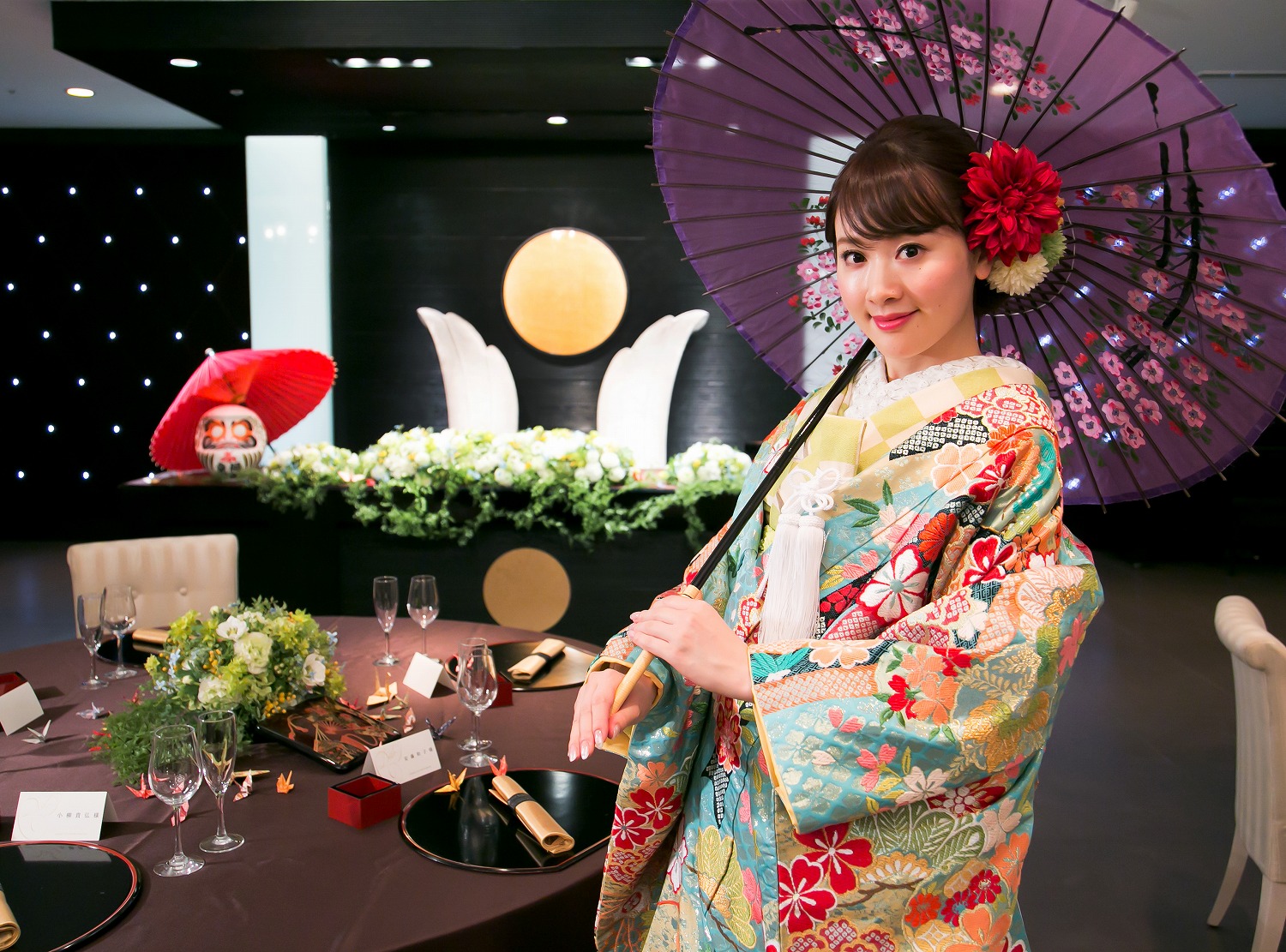 神前式の後は館内で披露宴が出来るので移動がなく、ゲストにも嬉しい。