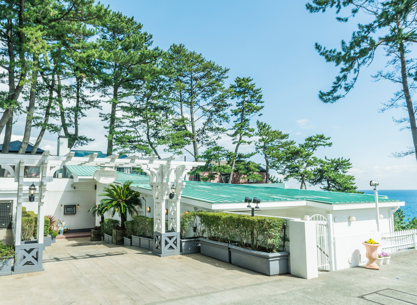 日常から離れ、心安らぐ風景をご堪能ください