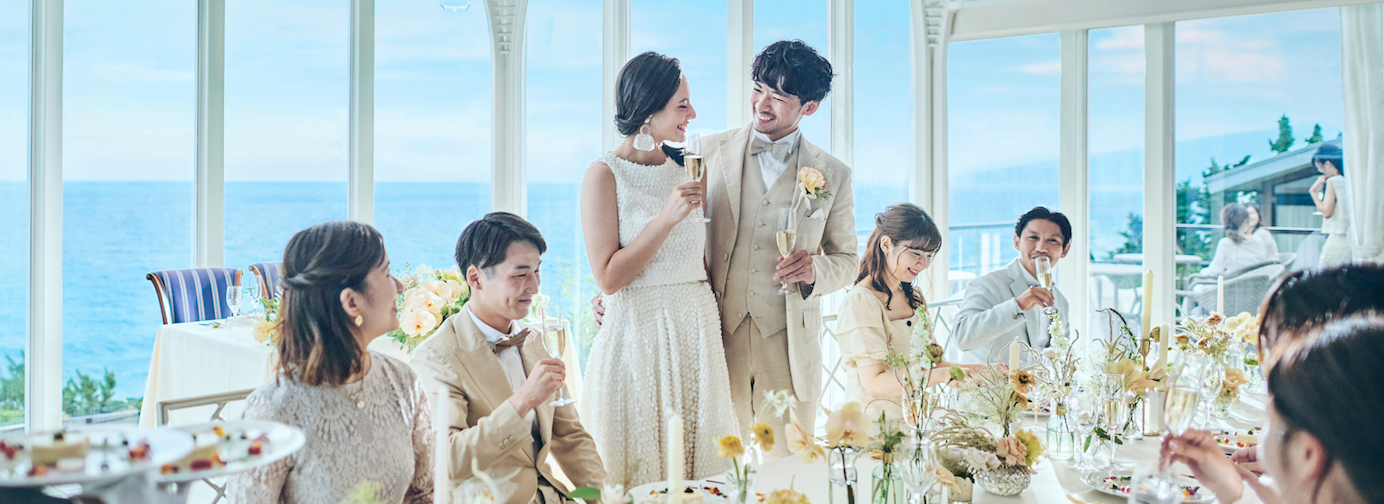 ふたりとゲストのために用意されたおもてなしの空間で、上質な大人のパーティを