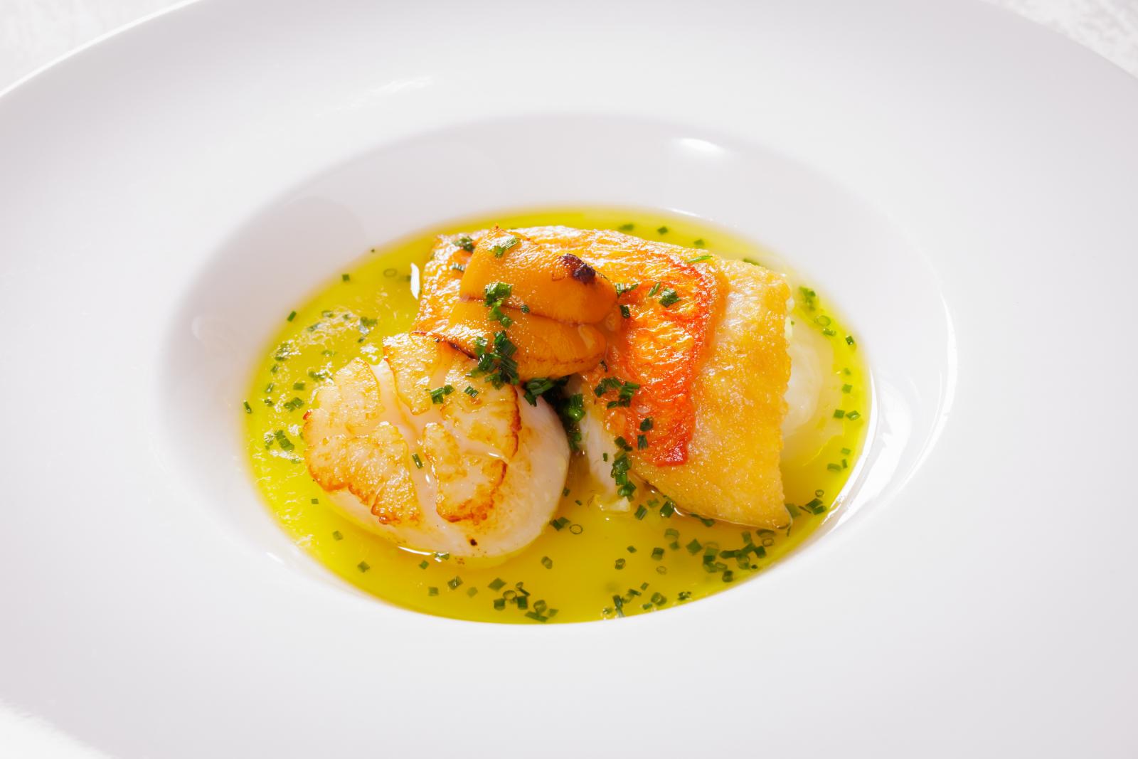 シェフと相談しながら、ふたりこだわりのオリジナルメニュー作成も可能