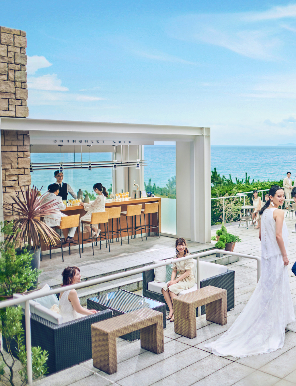 挙式までの待ち時間をどこで過ごすかはふたり次第