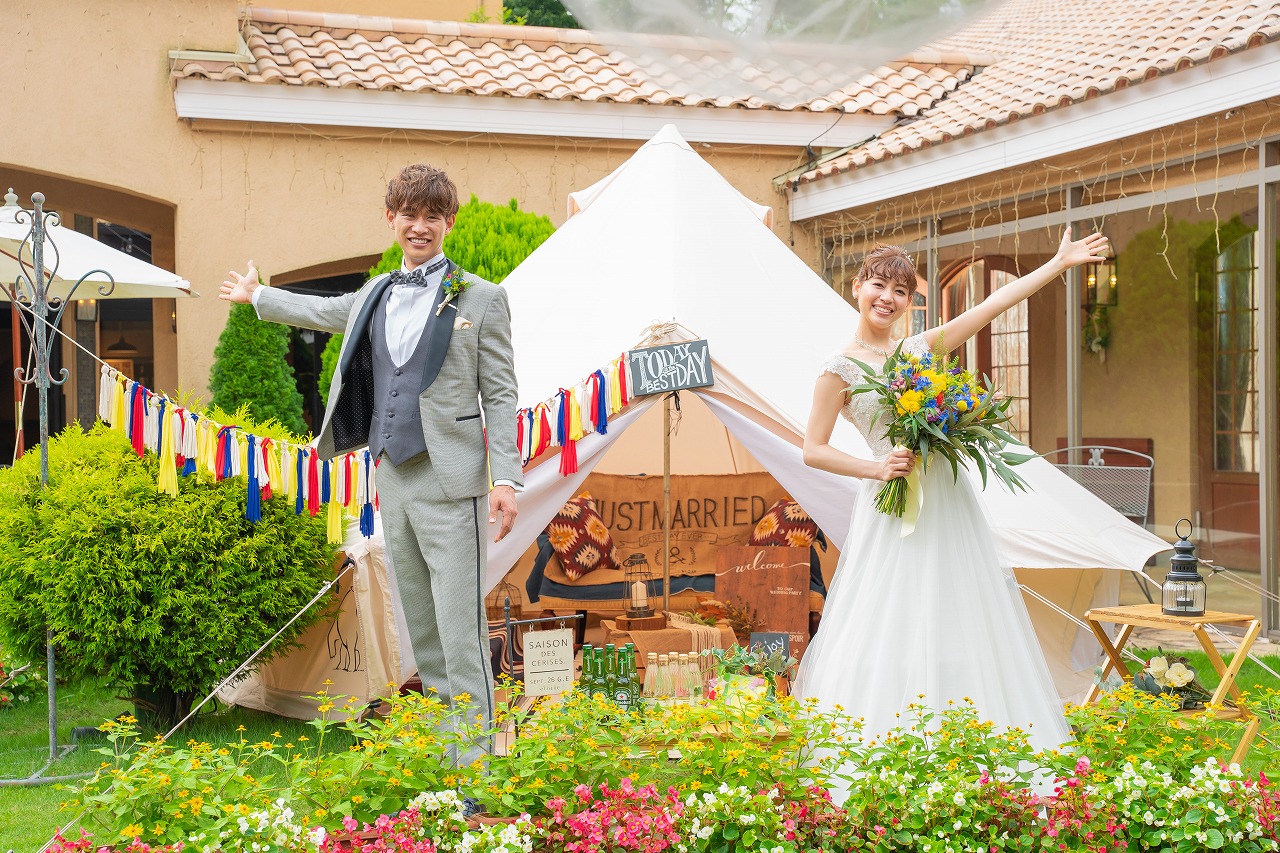 貸切なのでテントを張って