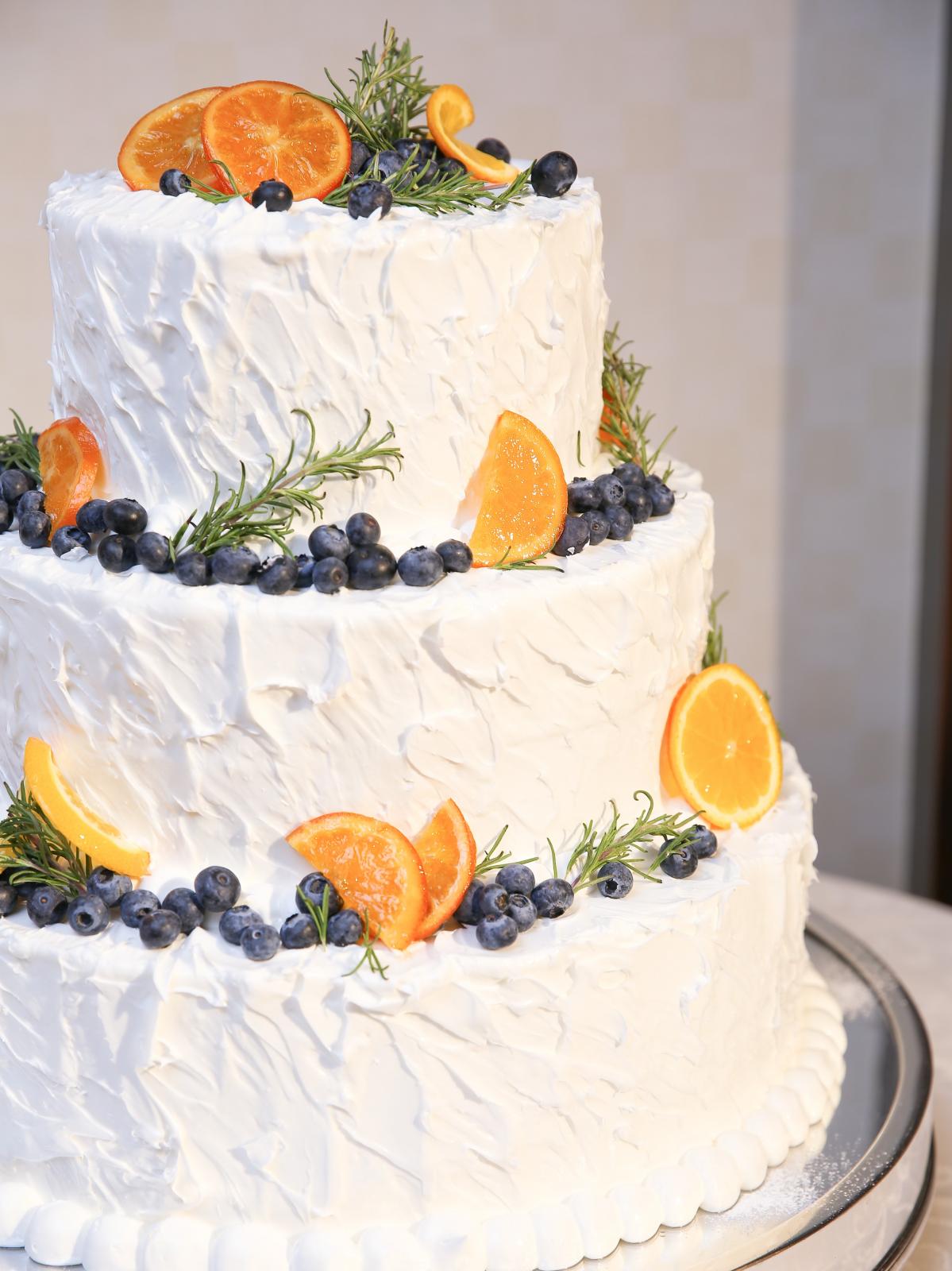 オリジナルデザインのケーキも用意可能♪