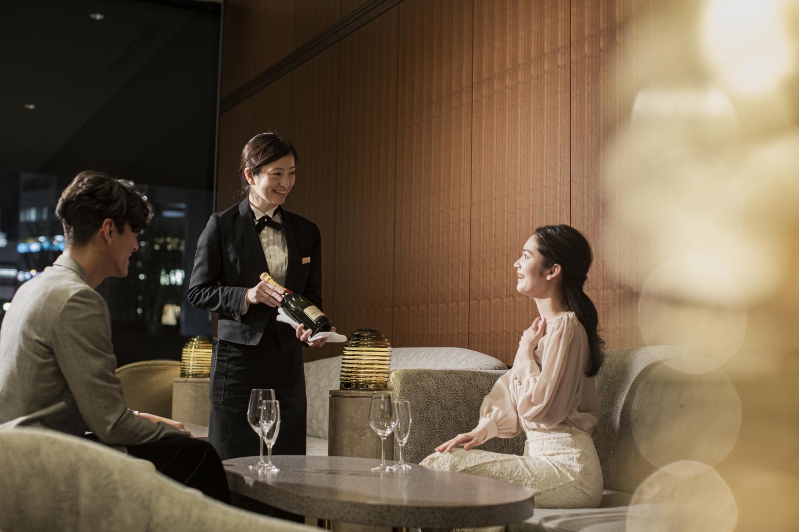 ご家族のお食事会、女子会、記念日のディナー、自分へのご褒美ディナーなど、お気軽にご利用ください。