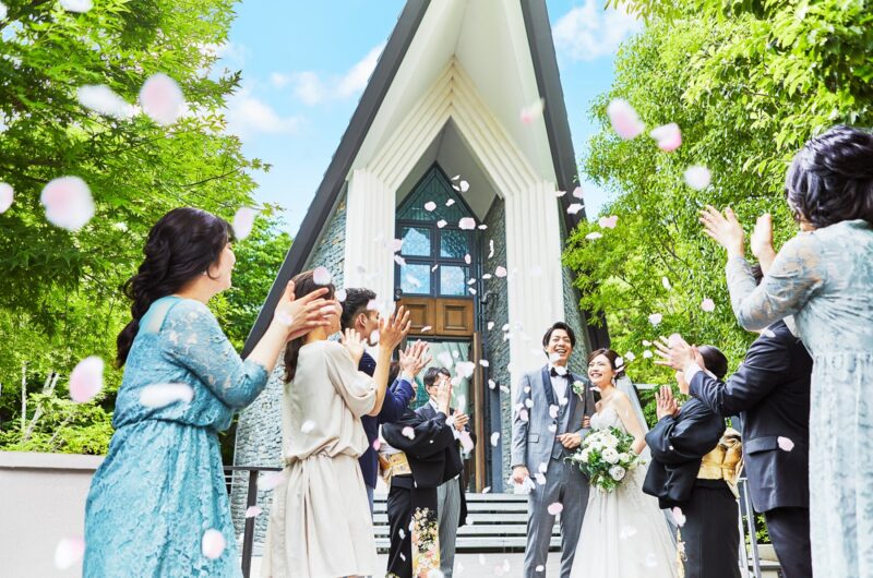 選べる2つのチャペル見学＆豪華試食付きフェア開催中！フェアページから気になるフェアへご予約を