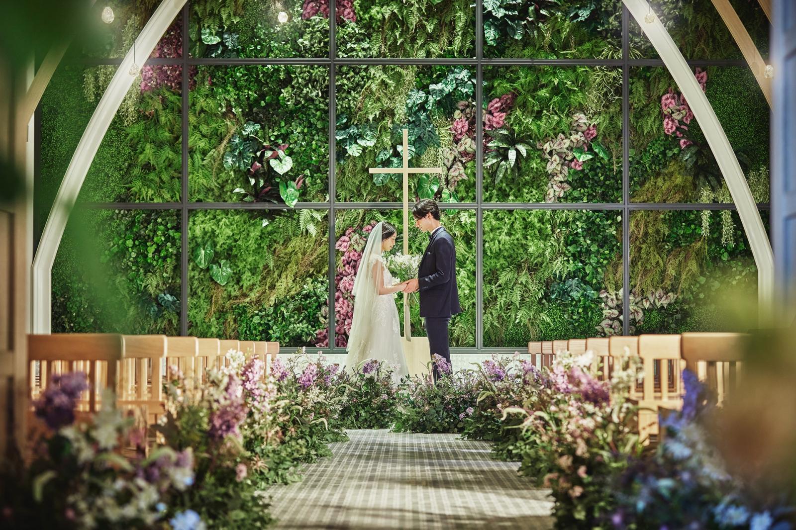 季節天気問わずどんなときも花嫁を美しく彩る空間