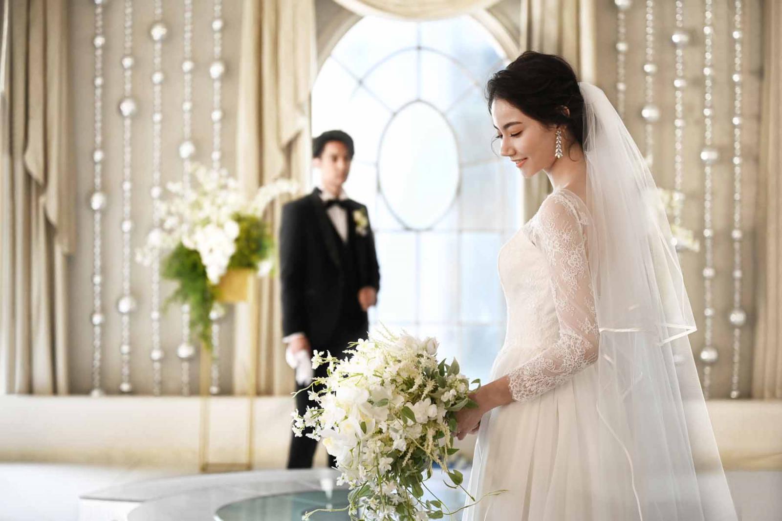 結婚式の王道『キリスト教式』。厳粛な雰囲気と温かな雰囲気の両立が叶う会場