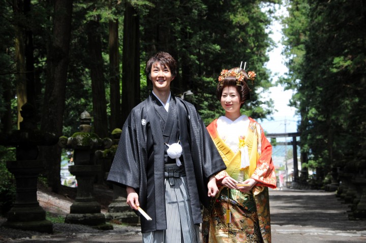 冨士浅間神社にて神前式