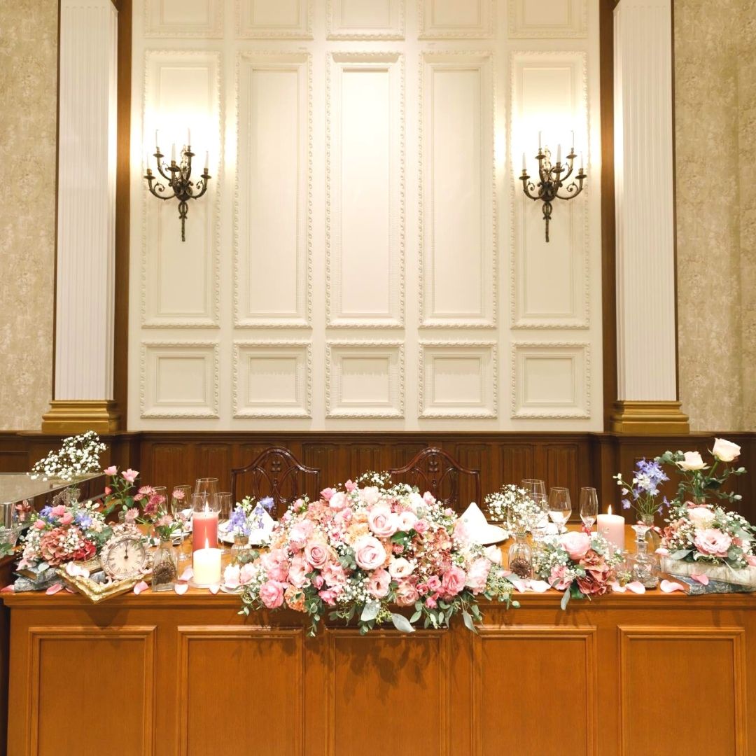 おふたりの希望のコーディネートに染められる会場