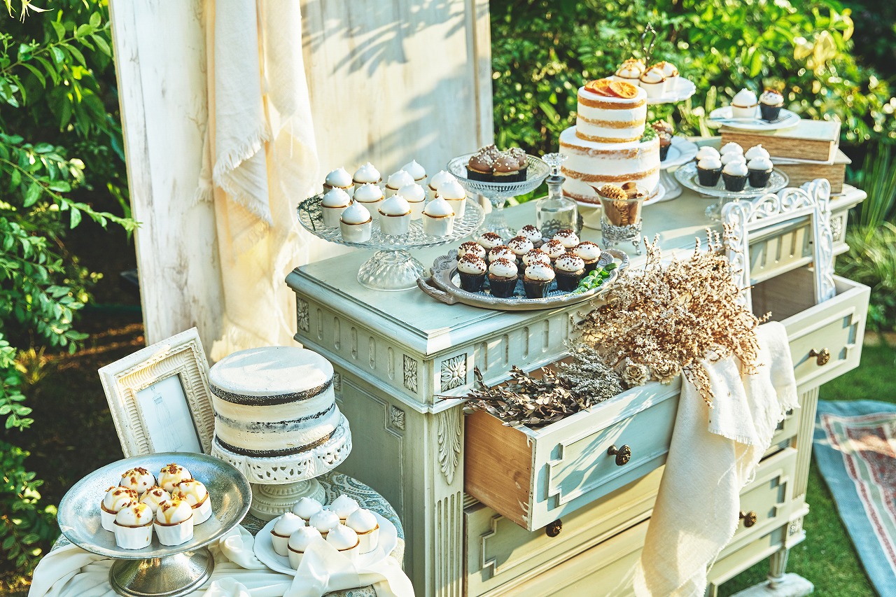 写真映えするデザートビュッフェは女性ゲストに大人気