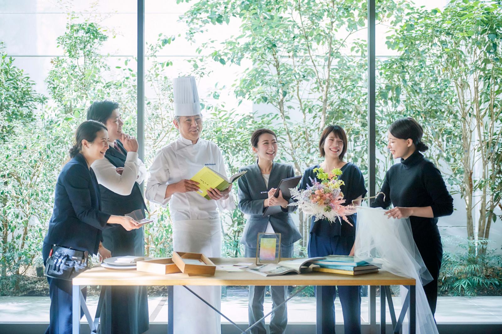 おふたりのウェディングをチームでサポートいたします！