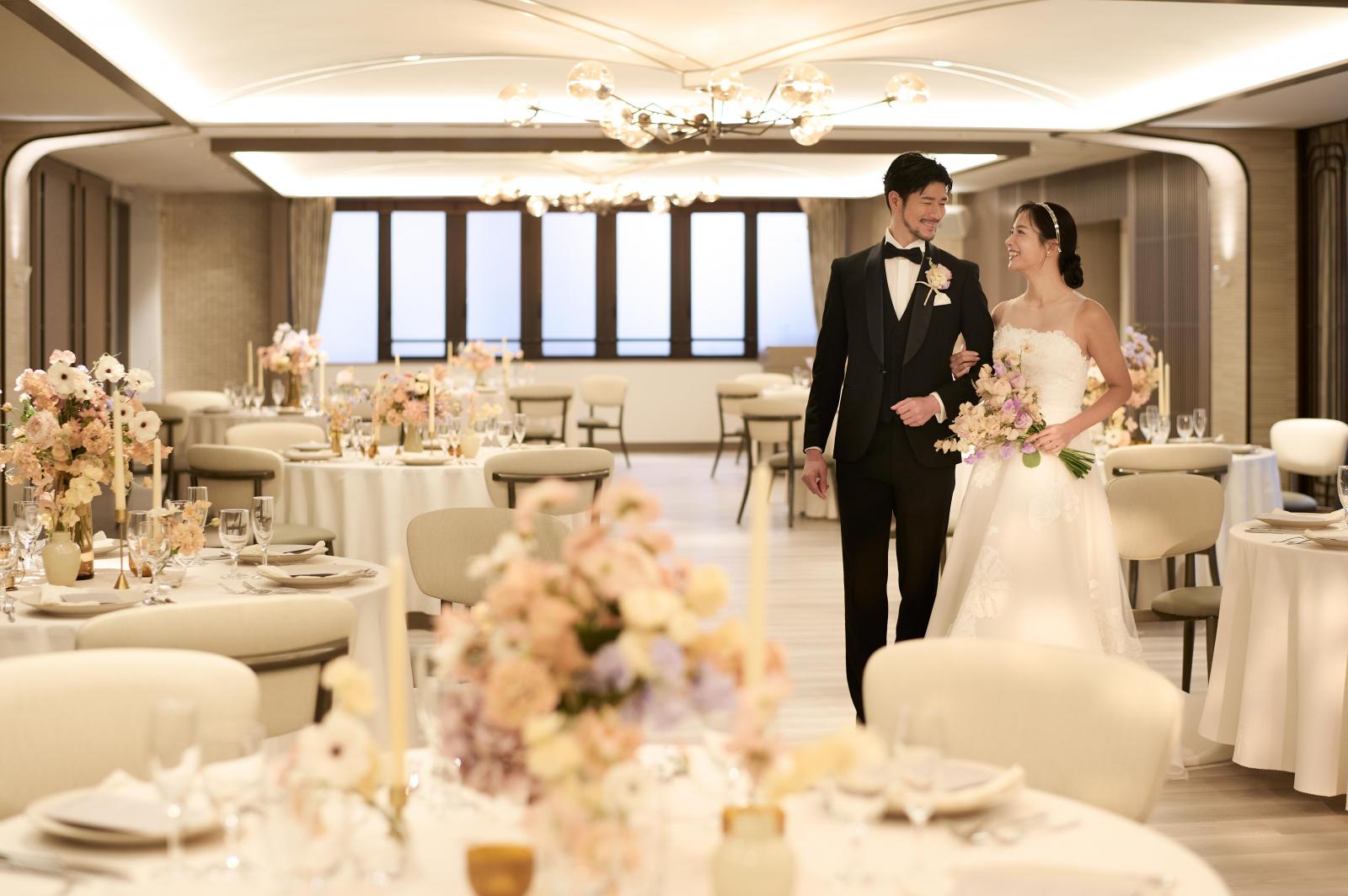 お招きした方々にゆったり過ごしていただけるよう会場とは別にゲスト専用フロアをご用意し”おもてなし”