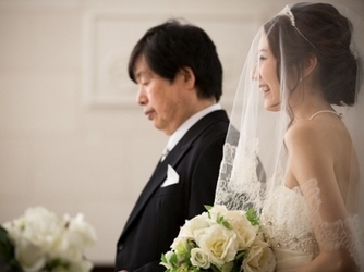 お父様との入場も絆が深まる