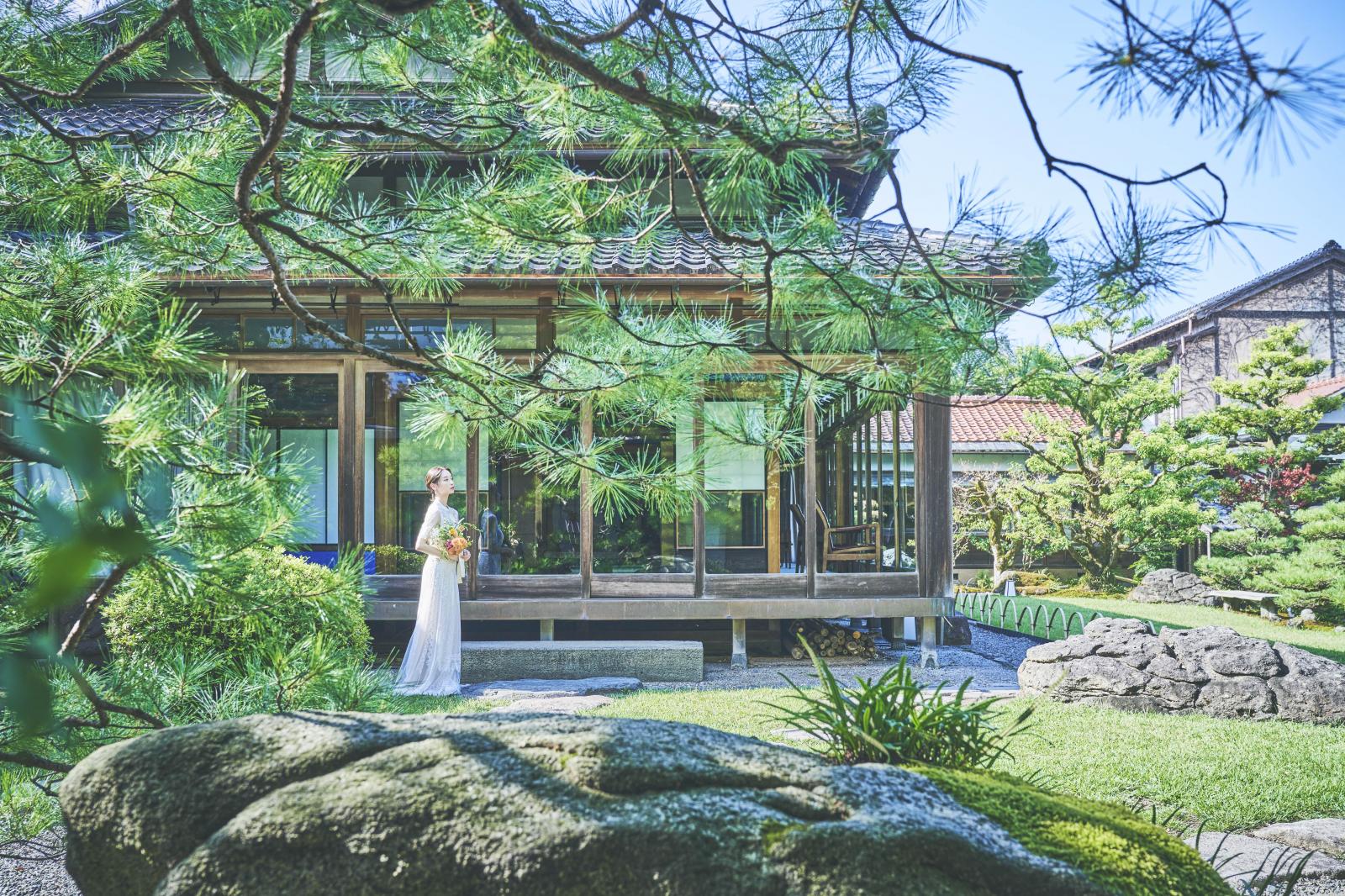 季節によって様々な表情を感じられる庭園