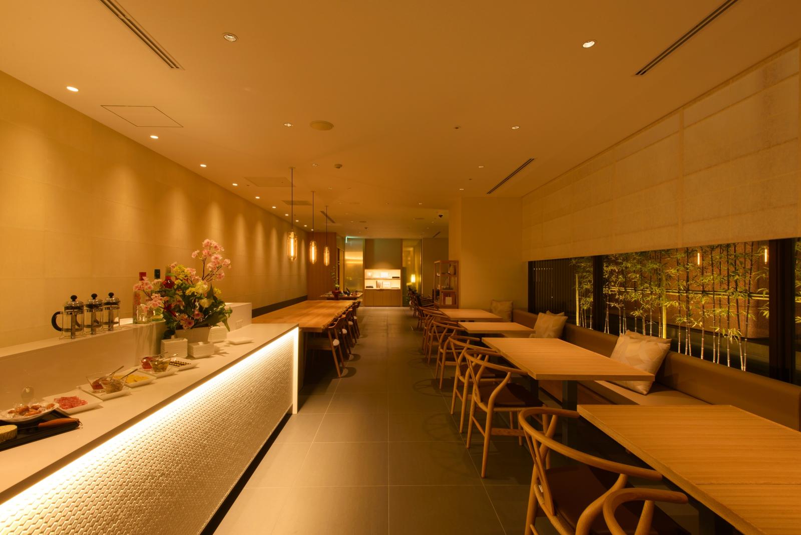 クラブラウンジ