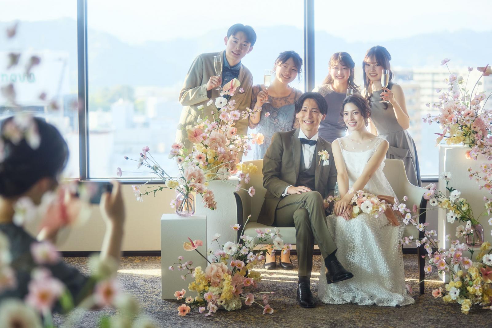 ゲストとの歓談も写真映えする会場