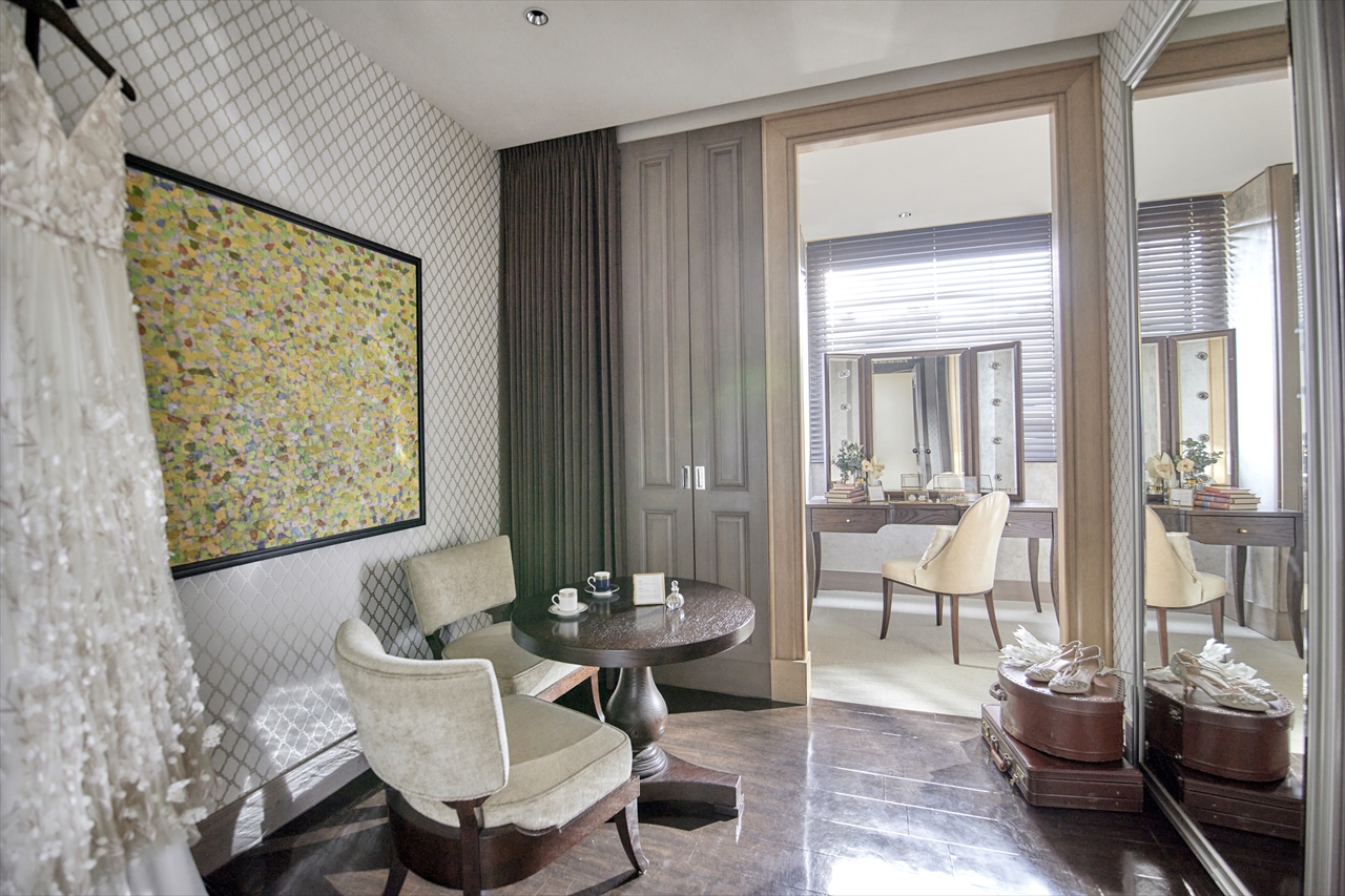 おふたり専用の控室。お手洗いつきだから準備中にゲストと会う心配なし！