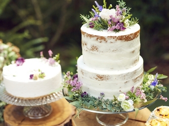 スポンジまで全て館内のキッチンで焼き上げる