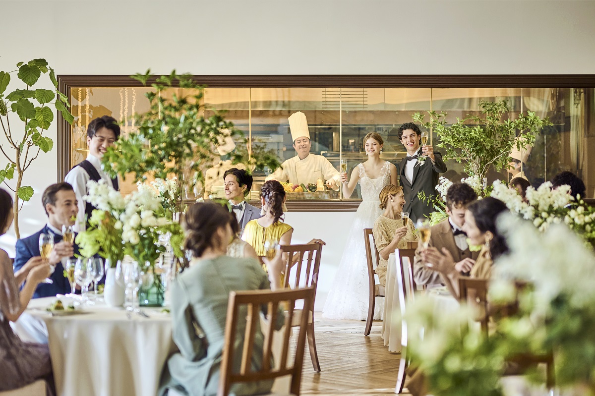 パーティ会場に併設されたオープンキッチン。オリコン調査において、料理部門《5年連続No.1》を獲得☆彡