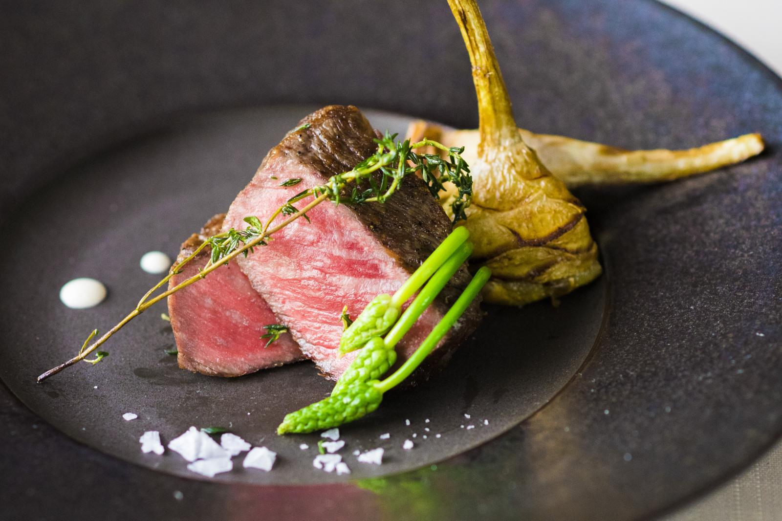 【大好評！無料試食フェア開催】2万円相当！黒毛和牛＆オマール海老の豪華食材を使用した贅沢コースを無料試食！ゲストへのサプライズ演出No.1の"炎のフランベ"演出体験も。ゲスト目線で楽しもう！