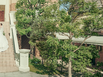 高台から見晴らす風景とゲスト全員の笑顔は圧巻。最高の眺めと幸せの余韻をたっぷり感じよう