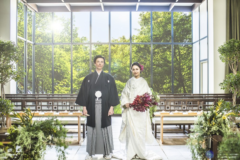 人気が出てきた和婚スタイル。白無垢が映える本格的な神殿がパルティールプラスの挙式会場で叶う。