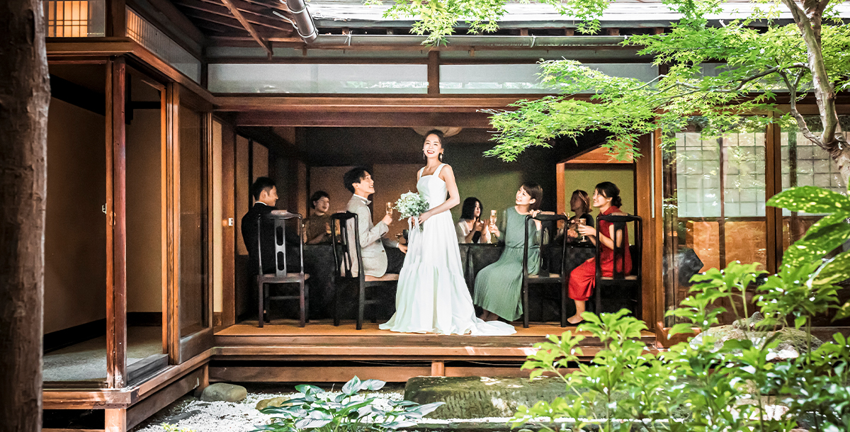 付帯設備は、ゲストをお迎えするために大切な要素。四季を感じる中庭もゲストの控室としてご利用できます。