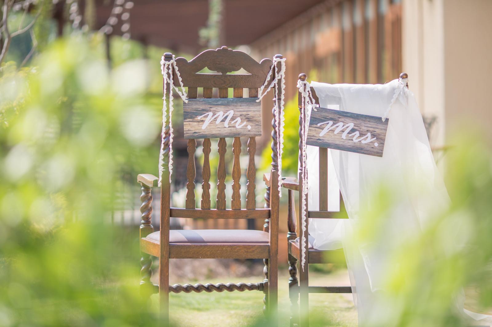 手作りのアイテムを使ってお気に入りの演出に。