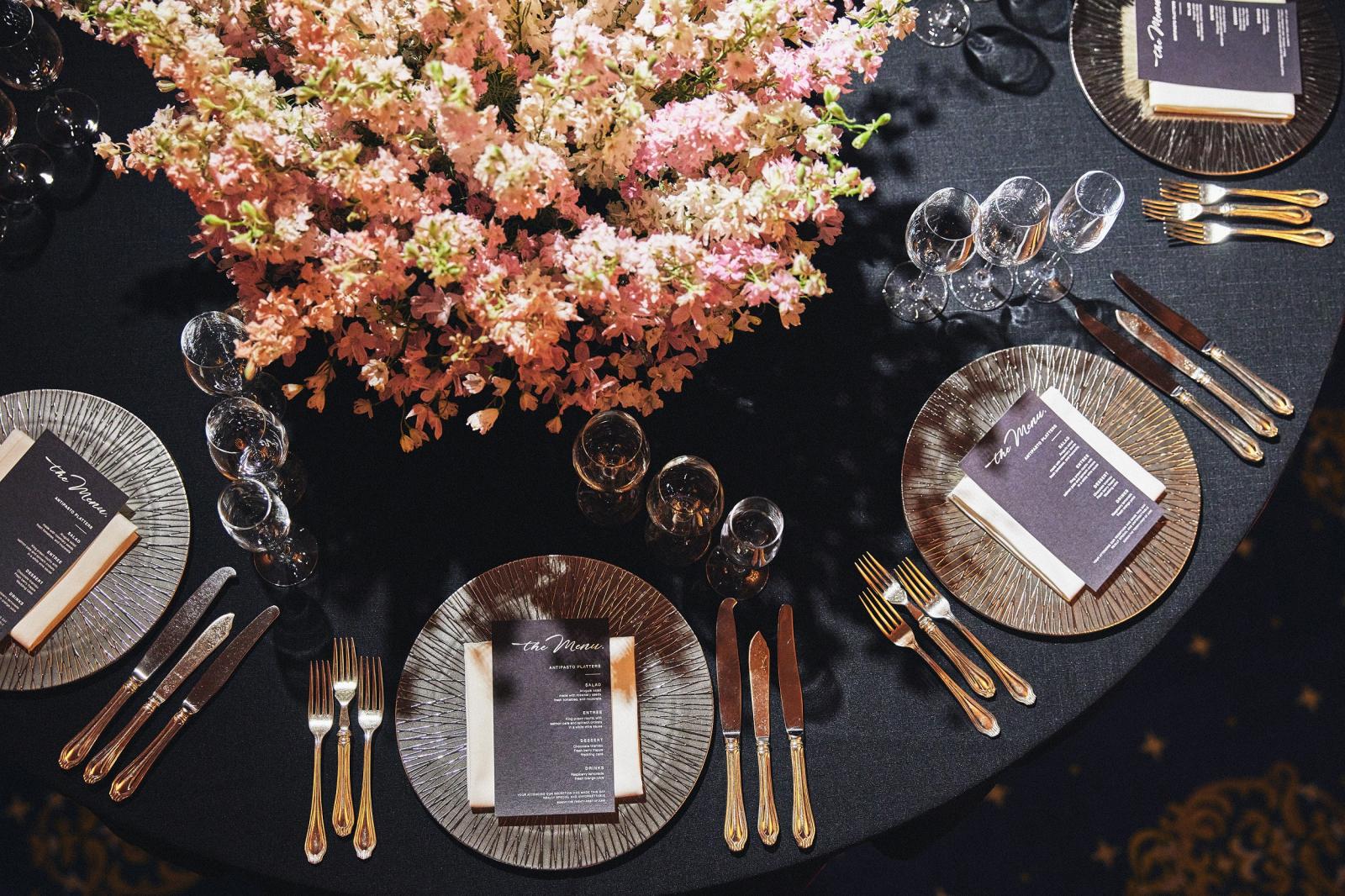 お好みに合わせたコーディネートでパーティ会場を彩ります