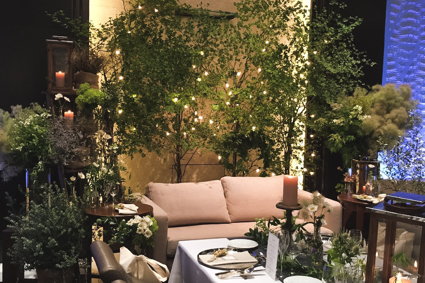 流行りのソファー×ナチュラルウェディング。