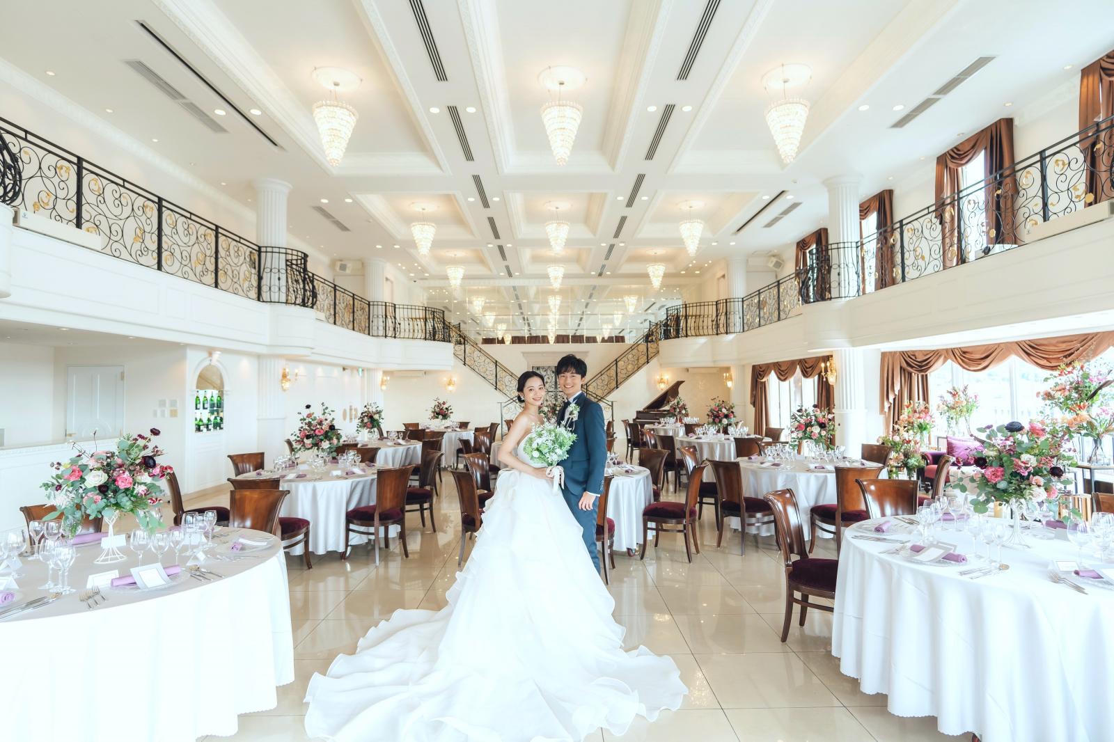 上質な空間の披露宴会場【アンジェリーナ館】